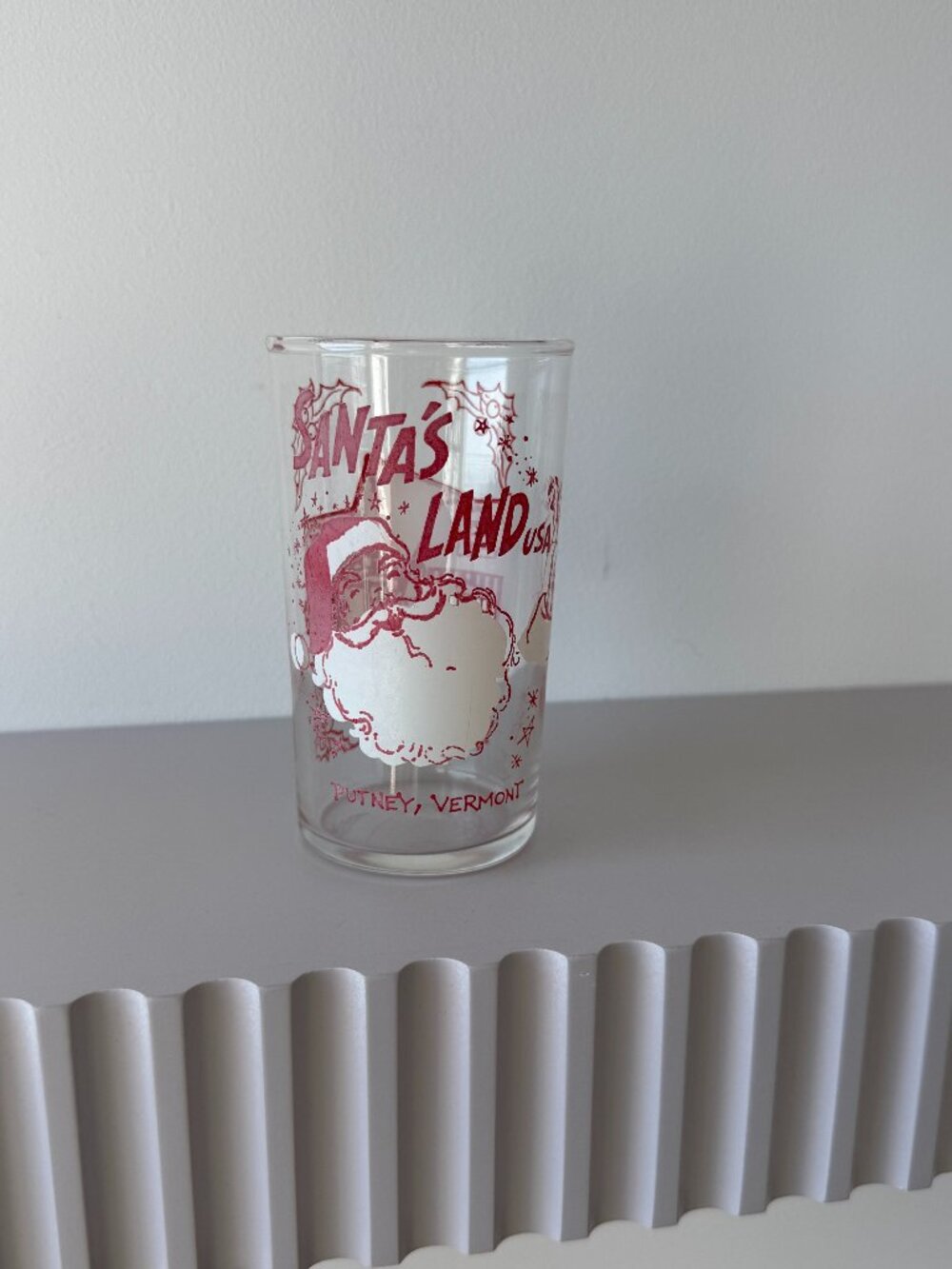 Vintage 1950s Santa's Land USA Putney, Vermont Milk Glass